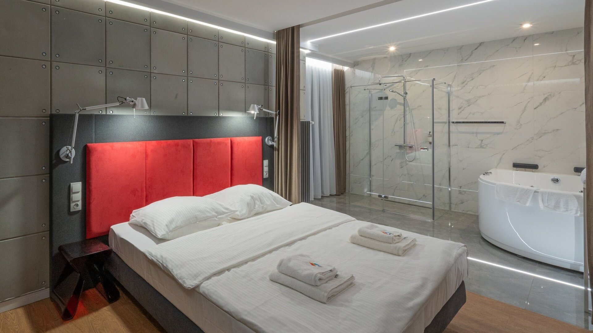 ARTIS LOFT HOTEL REVIEWS DEALS PHOTOS 2026 visual data 3