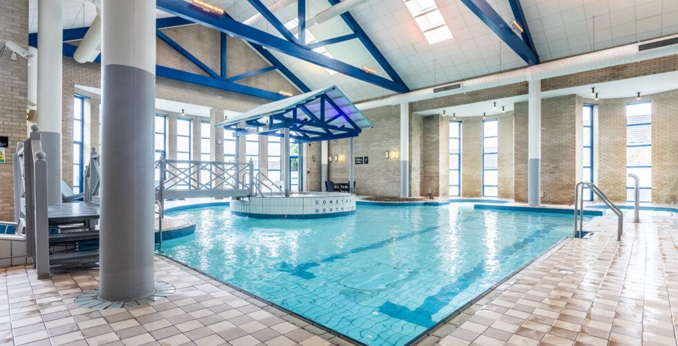 Spa Hotel in Gloucester Gloucester Robinswood Hotel