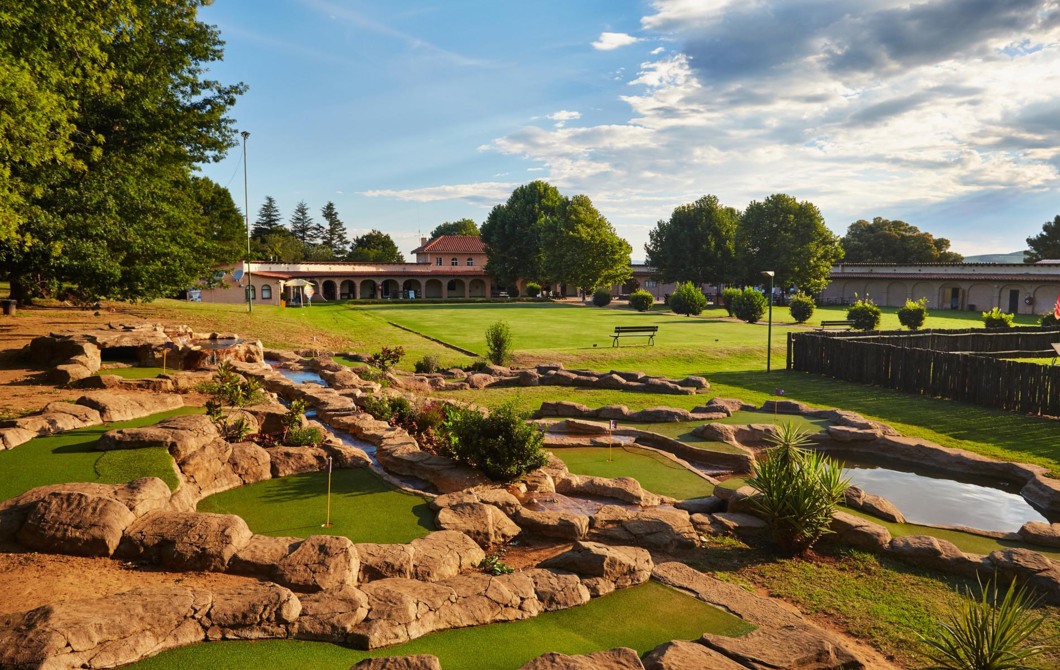 Discover facilities Midlands Saddle & Trout